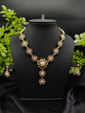 Imported Majestic Pearl Flower Necklace Set